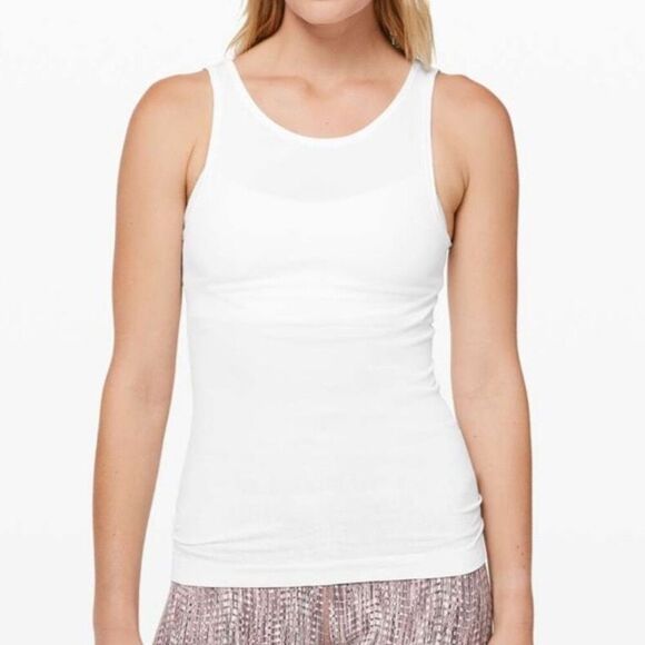 Lululemon Seek Simplicity Tank - Picture 4 of 11